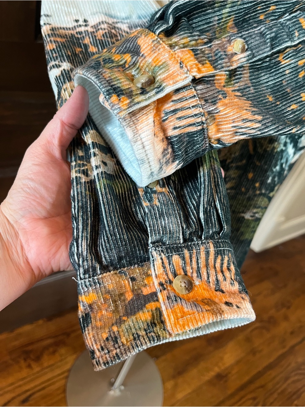 BDG Urban Outfitters Mountain Landscape Corduroy Shirt Western Long Sleeve Sz L - Picture 6 of 13